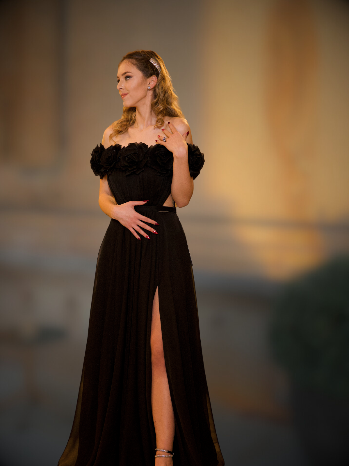 ВЕЧЕРНА РОКЛЯ MIDNIGHT BLACK ROSE 